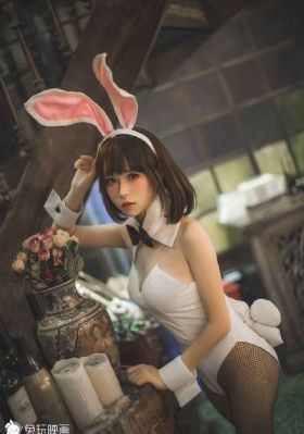 欧美长发男子和女人_云播放粤语日本成人在线